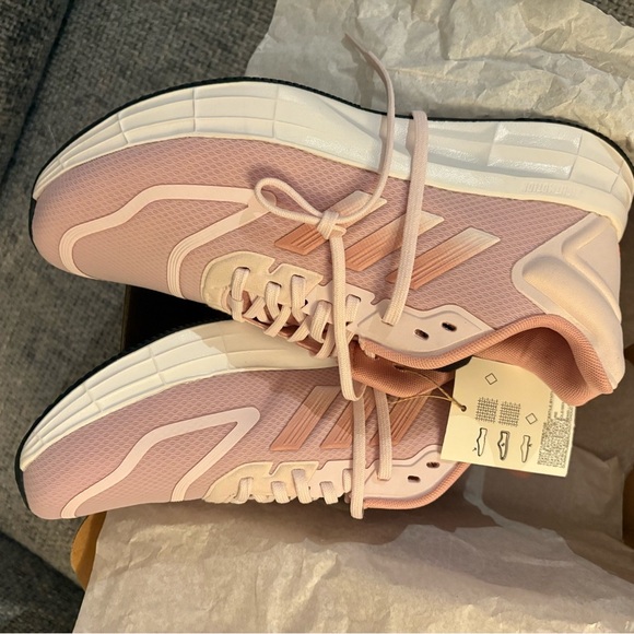 BNWT Adidas Duramo 10 WIDE Women’s Running Shoes – US Size 8.5 - Picture 4 of 11